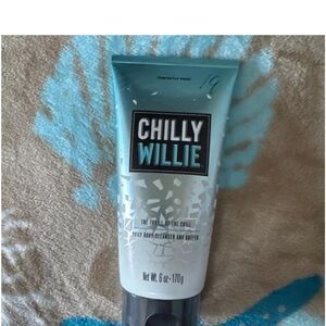 Perfectly Posh~Chilly Willie~Body Cleanser and Buffer~New/Sealed